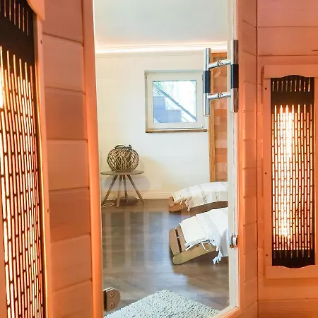 Bohem Kabin & Wellness *